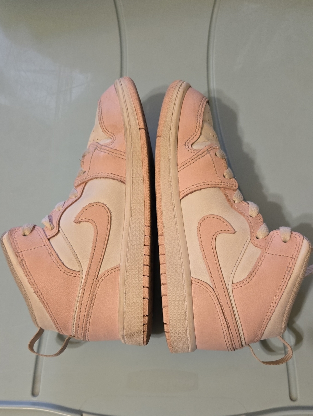 Jordan/Nike - Picture 3 of 6